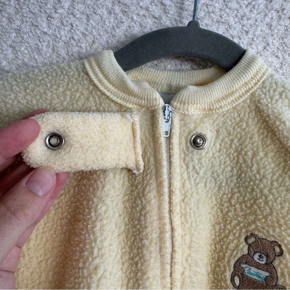 Vintage Carters Yellow Fleece‎ Embroidered Bear Soft Sleepsack Size 0-12 Months